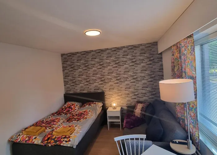 Apartamento Kompakti Yksioe Numero 6 Pienkerrostalossa